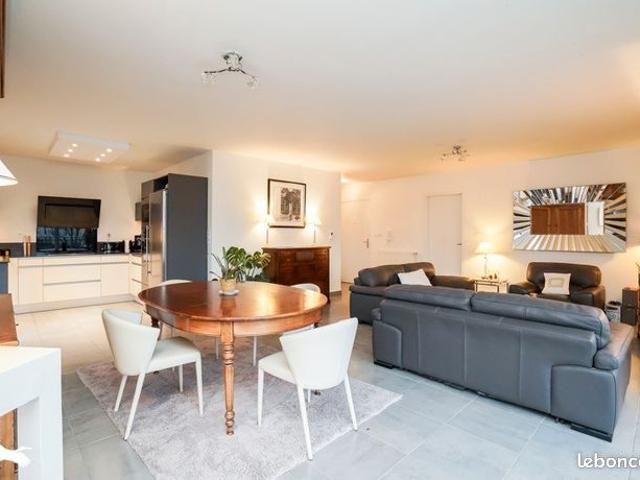 Appartement 4 pièces 101 m²