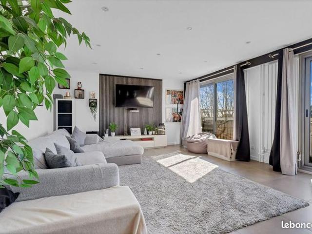Appartement 4 pièces 102 m²