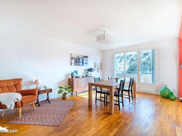 Appartement 4 pièces 102 m²