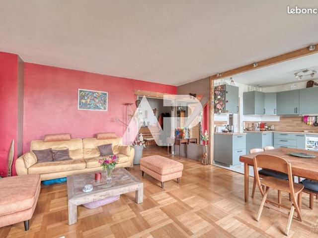 Appartement 4 pièces 102 m²