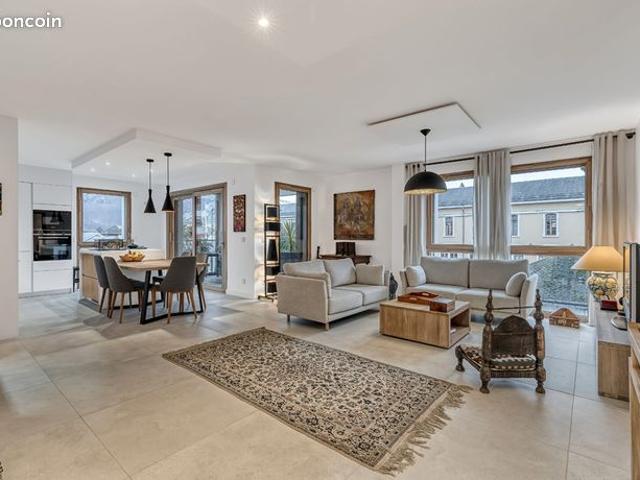 Appartement 4 pièces 102 m²