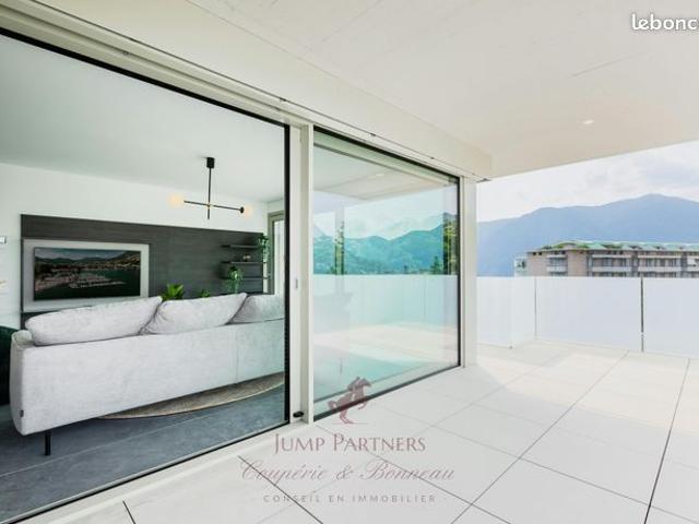 Appartement 4 pièces 102 m²