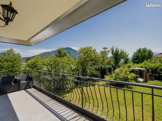 Appartement 4 pièces 102 m²