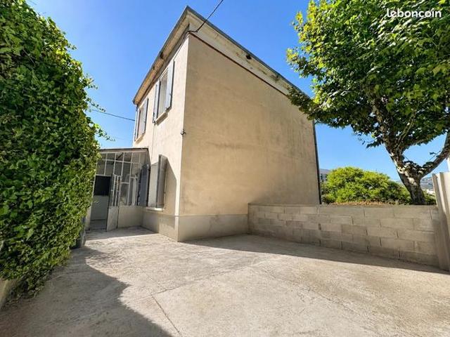 Maison de ville 4 pièces 102 m²
