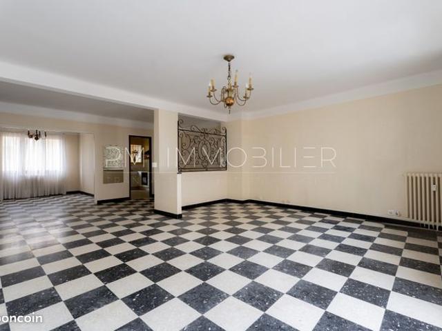 Appartement 4 pièces 102 m²