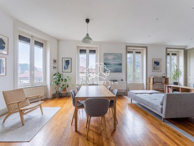 Appartement 4 pièces 102 m²