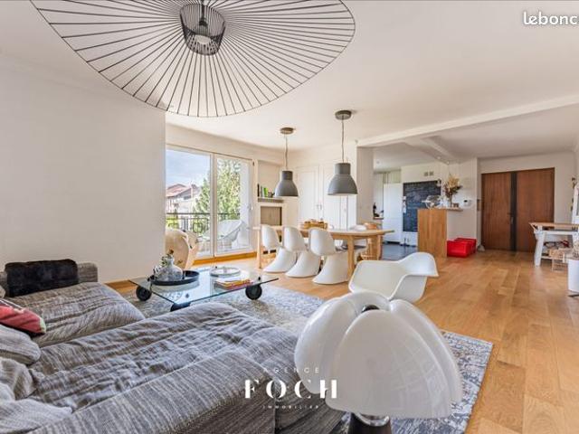 Appartement 4 pièces 103 m²