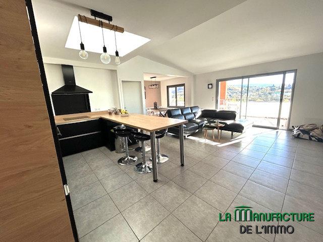 Appartement 4 pièces 103 m²
