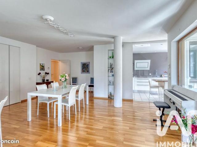 Appartement 4 pièces 103 m²