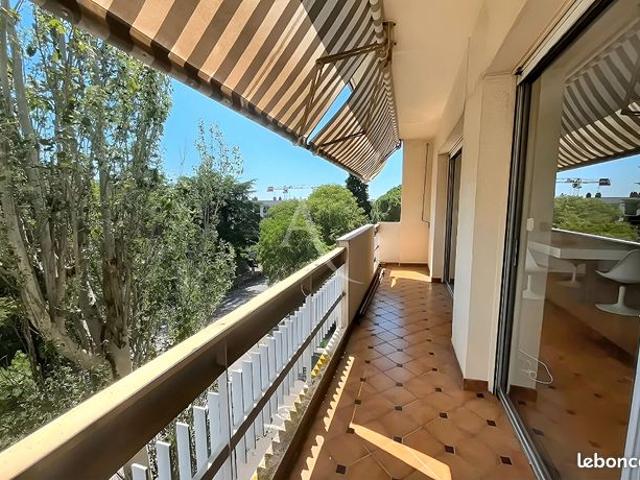 Appartement 4 pièces 103 m²