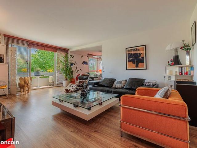 Appartement 5 pièces 103 m²