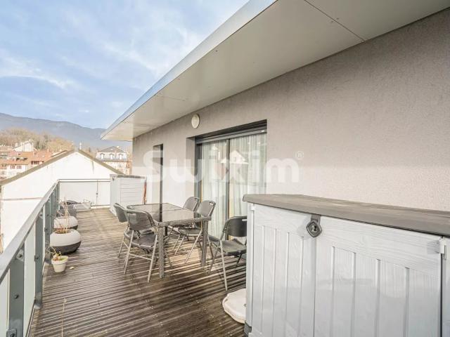 Appartement 4 pièces 103 m²