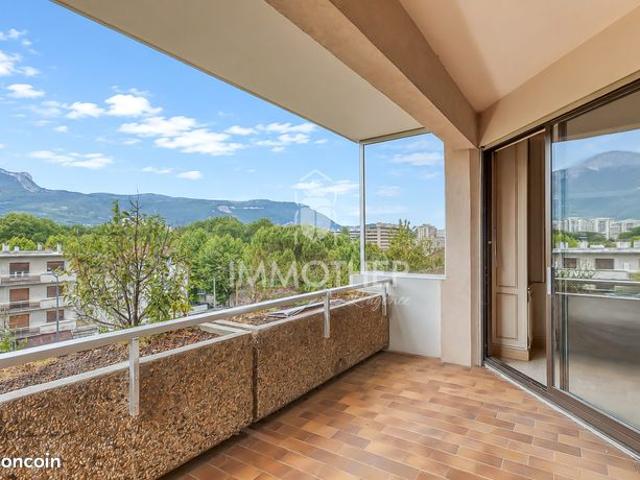 Appartement 4 pièces 103 m²