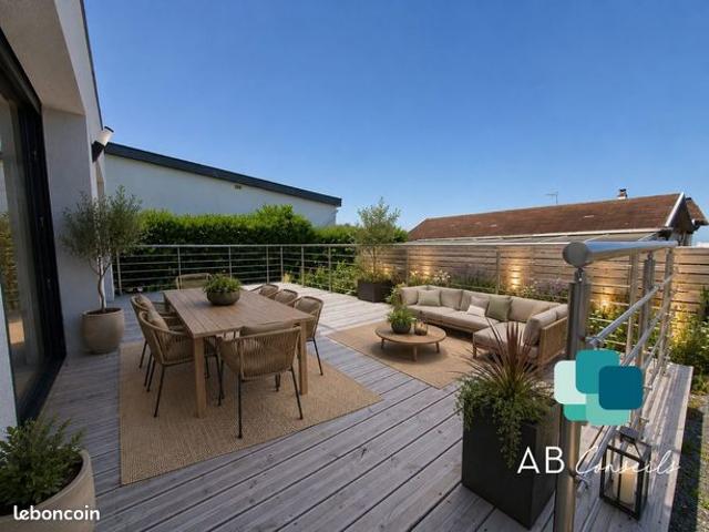 Appartement 4 pièces 103 m²