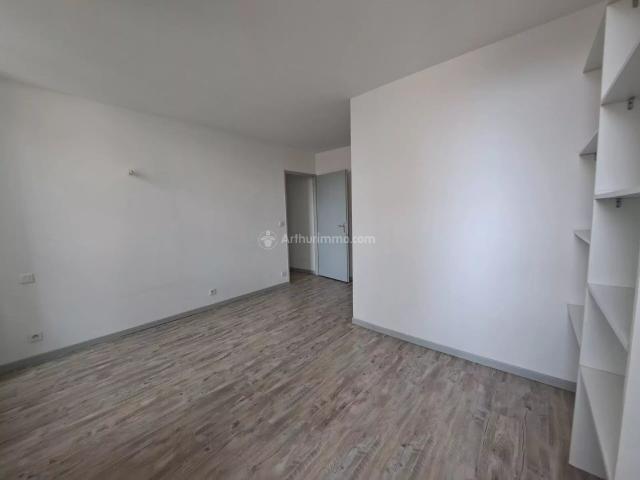Appartement 4 pièces, 103 m² à louer à Carmaux 81400
