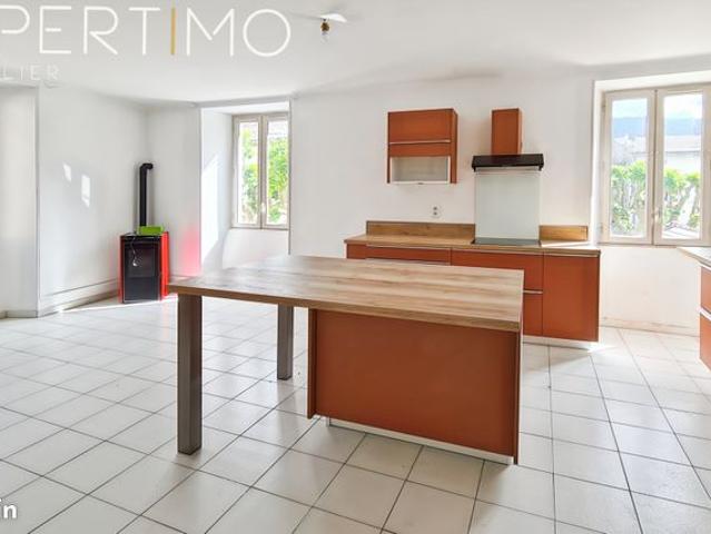 Appartement 4 pièces 104 m²