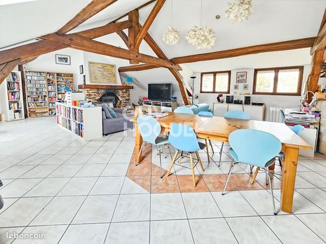 Appartement 4 pièces 104 m²