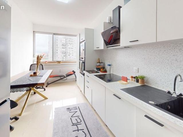 Appartement 4 pièces 104 m²