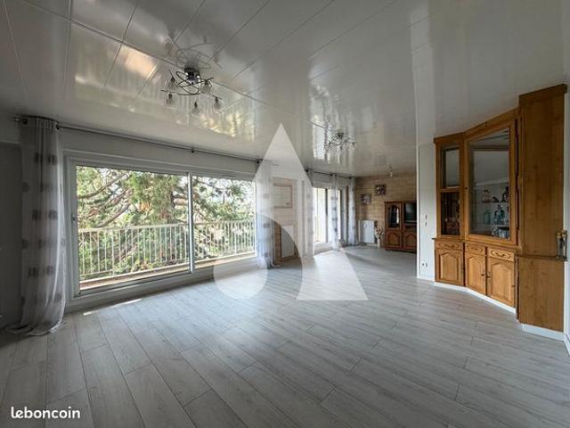 Appartement 4 pièces 104 m²