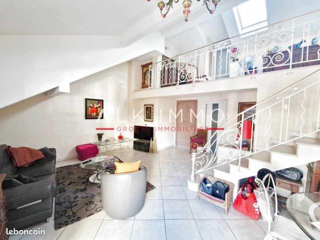 Appartement 4 pièces 104 m²
