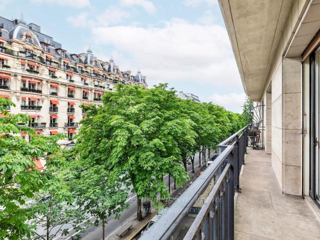 Appartement 4 pièces 104 m²