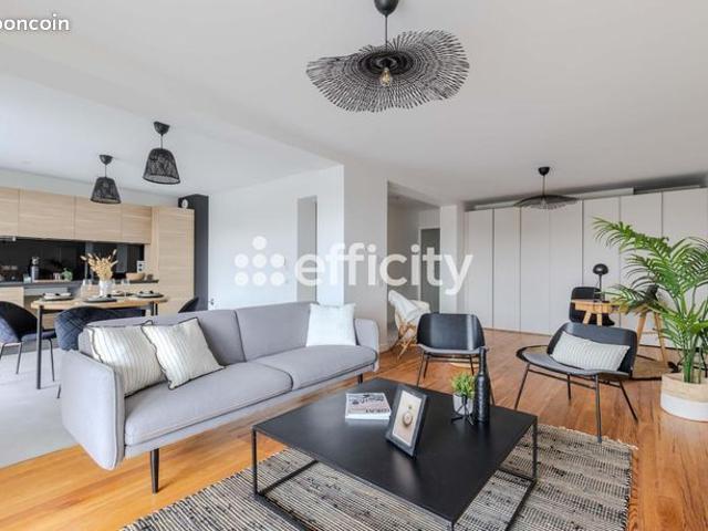 Appartement 4 pièces 104 m²