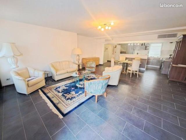 Appartement 4 pièces 104 m²