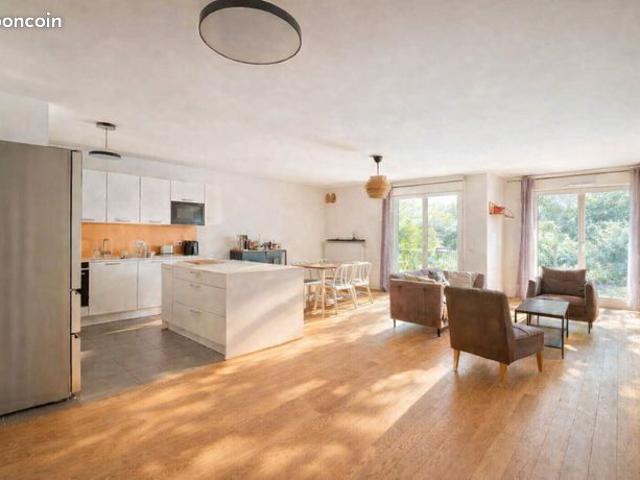 Appartement 4 pièces 104 m²