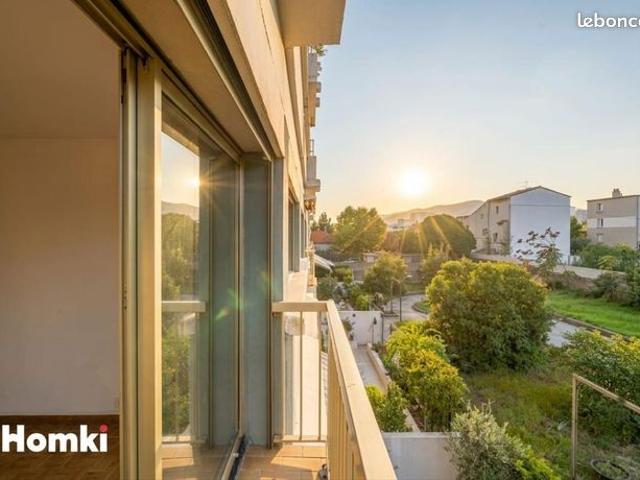 Appartement 4 pièces 104 m²