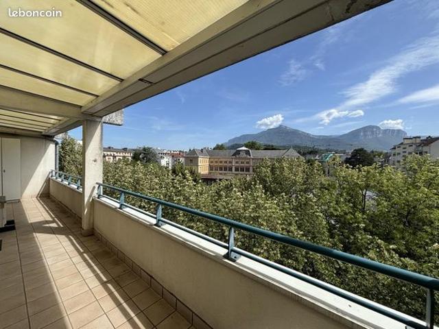 Appartement 4 pièces 104 m²