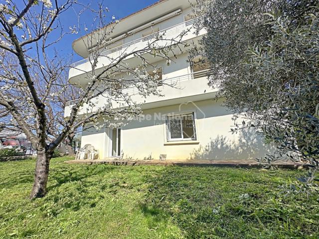 Appartement 4 pièces 104 m²