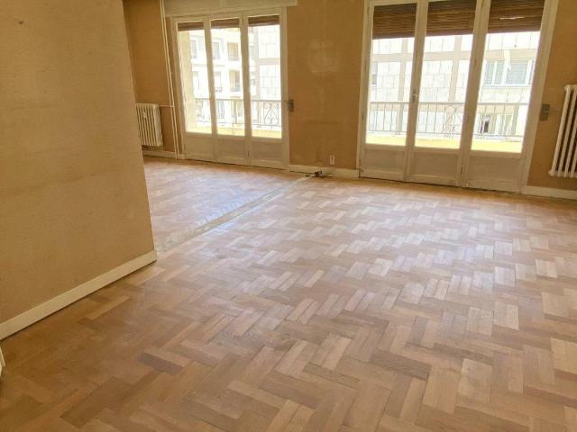 Appartement 4 pièces 104 m²