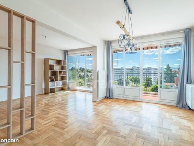 Appartement 4 pièces 105 m²