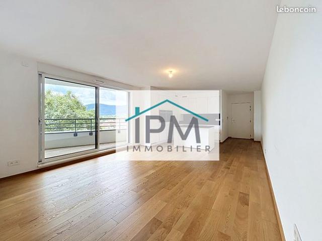 Appartement 4 pièces 105 m²