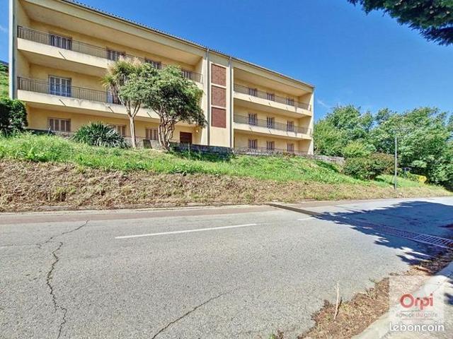 Appartement 4 pièces 105 m²