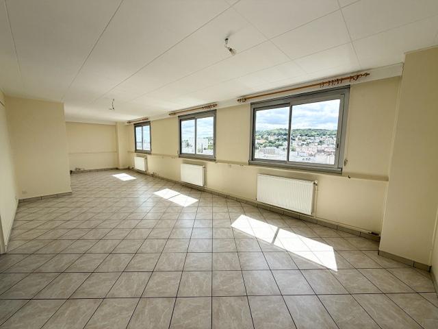 Appartement 4 pièces 105 m²
