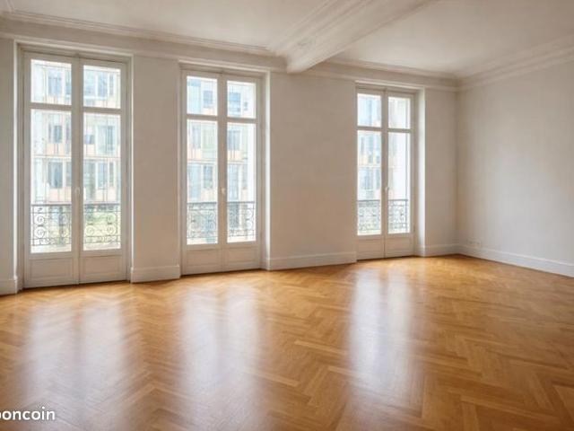 Appartement 4 pièces 105 m²
