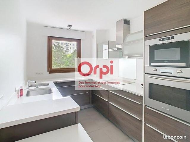 Appartement 4 pièces 105 m²