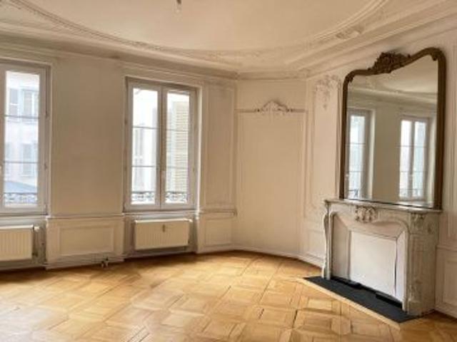 Appartement 4 pièces 106.84 m²