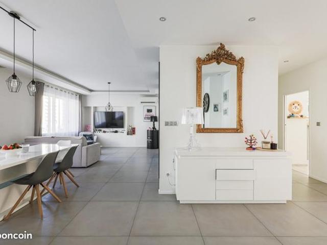 Appartement 4 pièces 106 m²