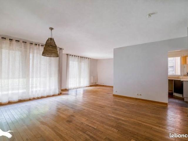Appartement 4 pièces 106 m²