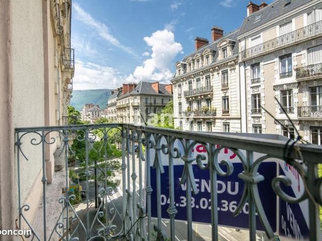 Appartement 4 pièces 106 m²