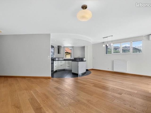 Appartement 4 pièces 106 m²