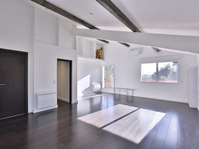 Appartement 4 pièces 106 m²