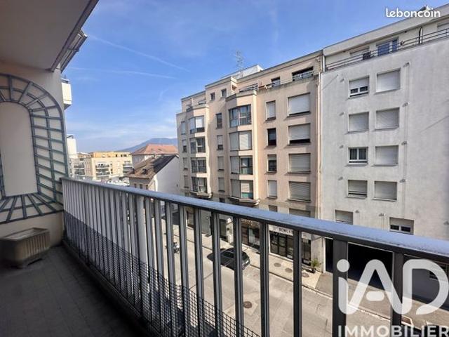 Appartement 4 pièces 107 m²