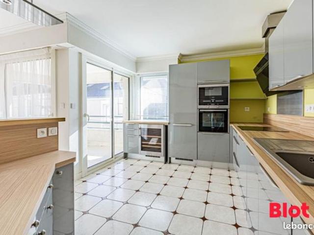 Appartement 4 pièces 107 m²