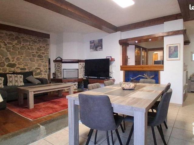 Appartement 4 pièces 107 m²