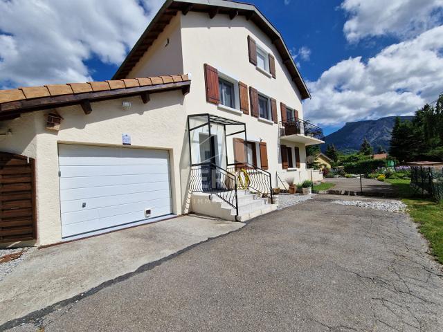 Appartement 4 pièces 108 m²
