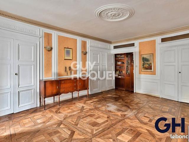 Appartement 4 pièces 108 m²