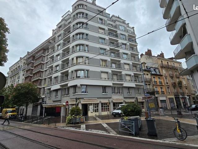 Appartement 4 pièces 109 m²